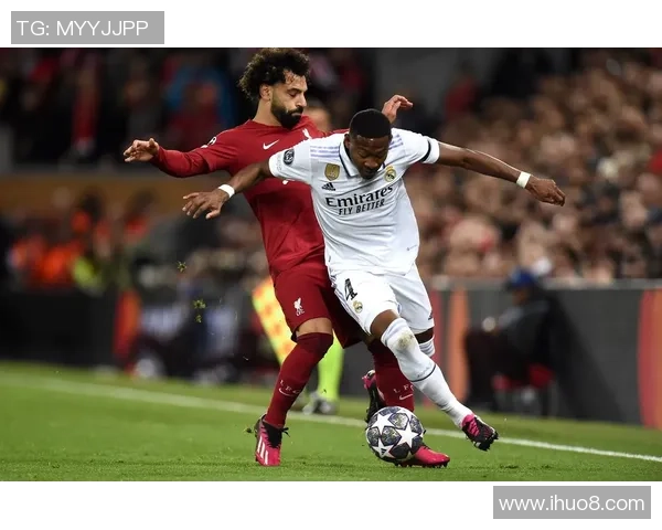 皇马与利物浦激战正酣实时比分更新及精彩瞬间回顾 皇马与利物浦激战正酣实时比分更新及精彩瞬间回顾